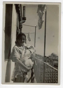 Portrait of Jewish Mother and Baby Jerusalem Palestine 1931 Old Original Photo - Picture 1 of 2