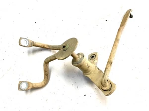 Jeep TJ NP 231 Transfer Case Shifter Linkage Bracket 4.0 six cylinder Wrangler - Picture 1 of 5