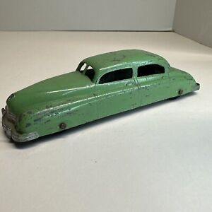 Vintage Tootsietoy #746 Green KAISER 4 Door Sedan Diecast 6" USA