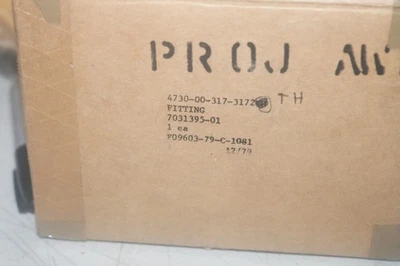 Helicóptero Sikorsky S-61 H-3 NOS 7031395-01 4730-00-317-3172 Foto 1 de 3