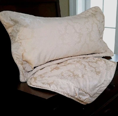 Juego de 2 fundas de almohada Croscill Gold King brocado beige dorado 42" x 26" Foto 1 de 4