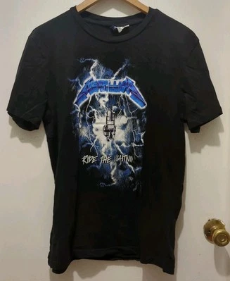Metallica Ride The Lightning Black T-shirt Metal Classic Rock Band Tee Small  - Image 1 of 4