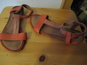 Gr. 37 Sandalen MARC O´POLO Leder Orangerot T-Steg flach - Imagen 1 de 9