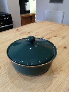 Hornsea REGENCY lidded casserole dish - Picture 1 of 3