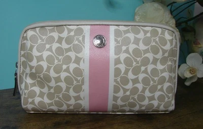 Bolsa de cosméticos Coach Heritage Signature Logo bronceado y rosa recubierta Foto 1 de 4