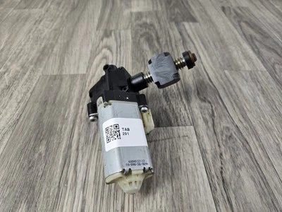 Chevrolet Blazer 2019-2022 asiento delantero izquierdo lado del conductor ajuste eléctrico motor OEM Foto 1 de 4