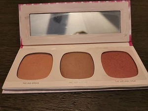 BareMinerals Good Vibes Inner Glow Big Break Natural High Blush Palette  - Picture 1 of 4