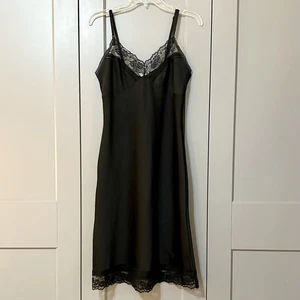 Christian Dior Vintage 1970/80s Satin Lace Full Knee Length Slip Black Womens 34 - Picture 1 of 12