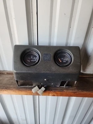 1982 1983 Toyota Pickup Center Dash Oil Pressure Battery Voltage Set And Bezel - Image 1 of 4