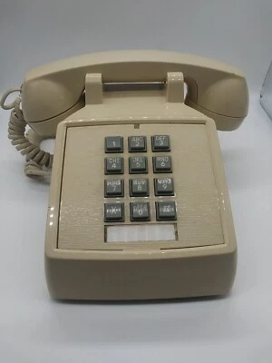 Vintage Cortelco 250013VBA20M Single Line Corded Phone UNTESTED - Image 1 of 4