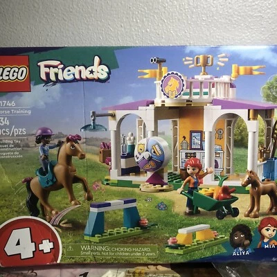 LEGO FRIENDS: Entrenamiento de Caballos (41746) TOTALMENTE NUEVO EN CAJA Foto 1 de 4