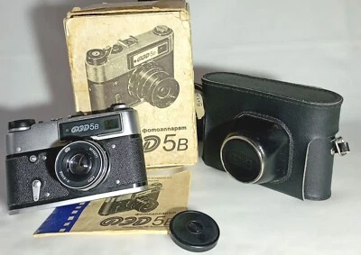 Fed 5v vintage soviet rangefinder film camera USSR lens Industar-61 L/D» 2.8/55 - Image 1 of 4