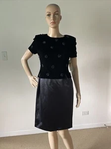 New NWT Maggy London Black Velvet & Satin Dress Ribbon Flower Detail Dressy 2P - Picture 1 of 12