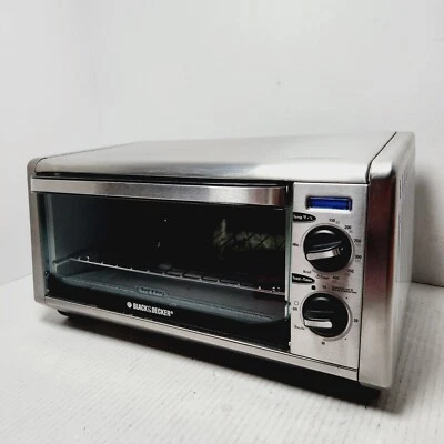 Black & Decker Toast-R-Oven 4 Slice Toaster Oven TO1430S T1 Spacesaver NO Tray - Image 1 of 4