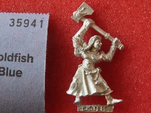 Mordheim Sisters of Sigmar Sigmarite Metal Figure Games Workshop OOP GW Empire B - Picture 1 of 2