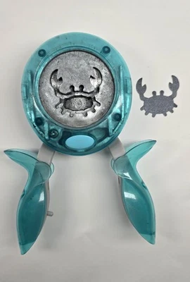 Punzón con forma de cangrejo Fiskars 2011 Punch A Little Crabby (todavía afilado) para manualidades Foto 1 de 3