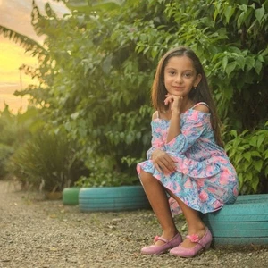 Lilly Pulitzer Girls Dorita Dress Printed Smocked Ruffle Cotton L-10 YRS 281100 - Picture 1 of 8