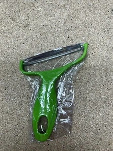 Vegetable Cutter Cabbage shredder and Fruit Peeler Knife Kitchen Tool Easy Use - Picture 1 of 2