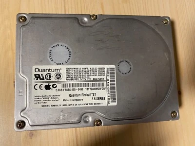 Quantum Fireball ST 3.5 2.0 GB Festplatte APPLE - Bild 1 von 4