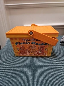 Fisher Price Picnic Basket Teddy Bear Picnic 1974 Vintage 677 - Picture 1 of 9