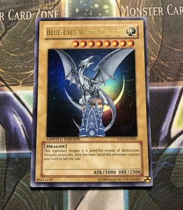 *** BLAUÄUGIGER WEISSER DRACHE *** (ALT ART) ULTRA RARE PROMO YAP1-DE001 YUGIOH! - Bild 1 von 3