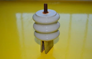 Three-Groove Porcelain White INSULATOR Vintage Soviet USSR - Picture 1 of 3