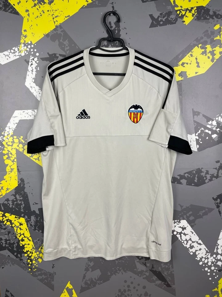 Valencia Jersey Home football shirt 2015 - 2016 Adidas White Men Size L ig93 - Image 1 of 4