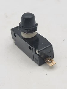 Unimax ASKHJ0 Black Push Button Switch Heavy Duty Screw Terminal 25 Amp 250VAC - Picture 1 of 12