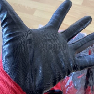 NITRILE COATED WORK GLOVES CATEGORY 2 SIZE 10 X 36 PAIRS GRAB A BARGAIN - Picture 1 of 4