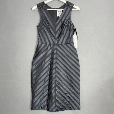 Vestido Decode 1.8 Talla 2 Gris Sin Mangas Cuentas Hombro Cóctel Fiesta Foto 1 de 4