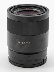 Sony SEL55F18Z FE 55mm F1.8 Zeiss *For Parts/Not Working* - Bild 1 von 5