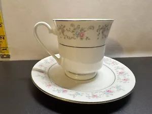 Juego de tazas y platillos de porcelana fina con borde plateado flor azul rosa rapto floral vintage - Imagen 1 de 15