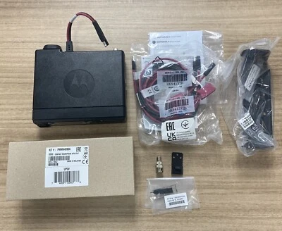 Motorola CM200D 403-470Mhz UHF 40W 16 CH Digital Mobile Two Way Radio - Image 1 of 2