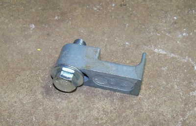 Rockwell Delta 10" UNISAW Table Saw Trunnion Guide Block Bracket 422-04-055-0006 - Image 1 of 2