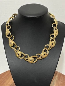 Vintage Signed Erwin Pearl Matte Gold Tone Choker Necklace Scroll Swirl Design - Picture 1 of 6