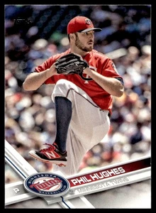 Topps Phil Hughes Minnesota Twins #379 2017 - Imagen 1 de 2