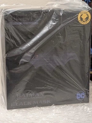 Mezco ONE:12 NYCC 1:12 Batman Sovereign Knight vs Black Mask 2-Pack New Sealed - Image 1 of 4