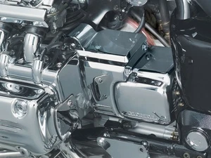 KURYAKYN 7710 Kuryakyn Transmission Side Cover Set 97-04 Honda Valkyrie Chrome - Picture 1 of 4