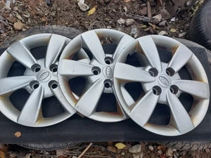 Originale 3x Radkappen KIA ( JB 14x5.5J ) - Picture 1 of 3
