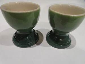 Le Creuset Bambus grün Fuß weich gekochte Eierbecher ~ Frühstück ~ 2er Set ~ Neu mit Etikett - Bild 1 von 12