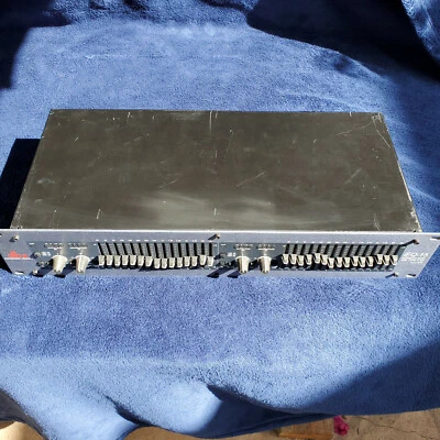 DBX iEQ15 Equalizer with Compression and Noise Reduction  - Image 1 of 4