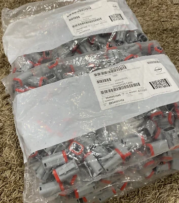 Bulk Wholesale Lot 1000x Molex 93445-3102 Automotive Connectors 4CCT ML-XT Plug - Image 1 of 4