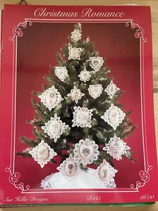 Christmas Romance Sue Hillis Designs Cross Stitch Pattern Booklet - Picture 1 of 2