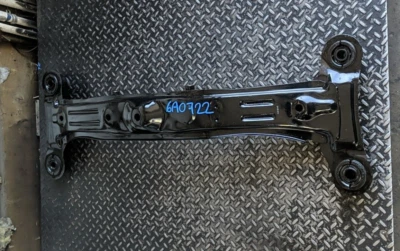 1997-2001 Toyota Camry Lexus ES300 97-04 Avalon rear k sub frame crossmember OEM Foto 1 de 4