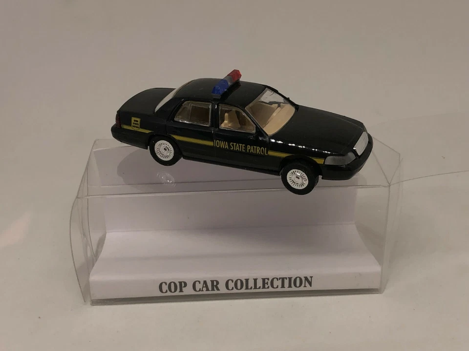 Ford Crown Victoria Iowa State Patrol Busch 1:87 Foto 1 de 1