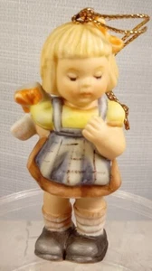 Goebel Berta Hummel Christmas Children SURPRISE FOR YOU 3" Ornament 1997 D'CD - Bild 1 von 6