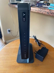 Netgear CG3000D Router/Modem  Combo Wireless Cable Gateway Preowned - Picture 1 of 4