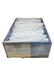 Wilton Pull & Fluff White Easy Tie Bows White Box Of 12 Weddings Gifts Decor VTG - Picture 1 of 3