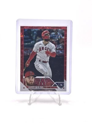 2023 Topps Series 2 Jared Walsh Red Crackle Foil #439 /199 LA Angels - Image 1 of 2