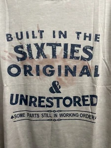 Lustiges T-Shirt Built In The Sixties Original & Unrestauriert…Markenlos 2x fällt klein aus - Bild 1 von 5